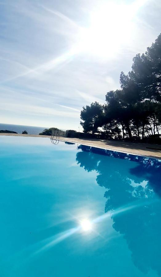 Superbe Appartement Dans Cadre D'Exception - Piscine, Plage Et Tennis Prive باندول المظهر الخارجي الصورة